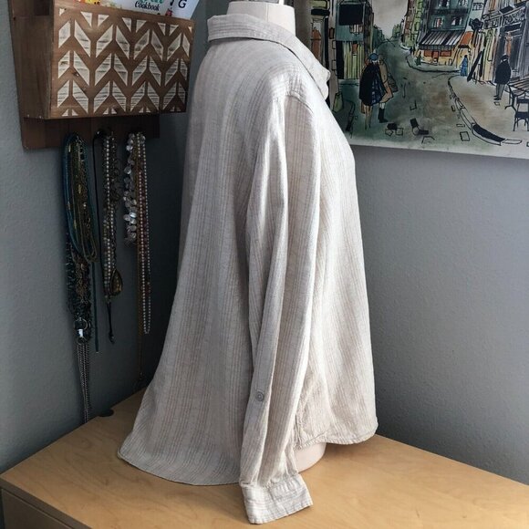 Orvis Linen Button Up Shirt - Coastal Chic Beachy - Picture 5 of 11